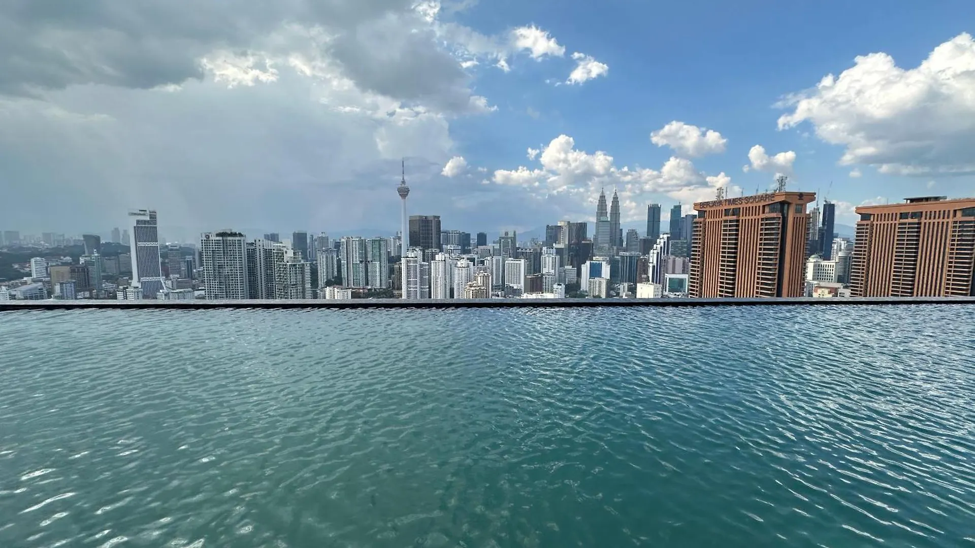Smart Home Lucentia Resident Bbcc Lalaport Kuala Lumpur 0*,  Malaysia