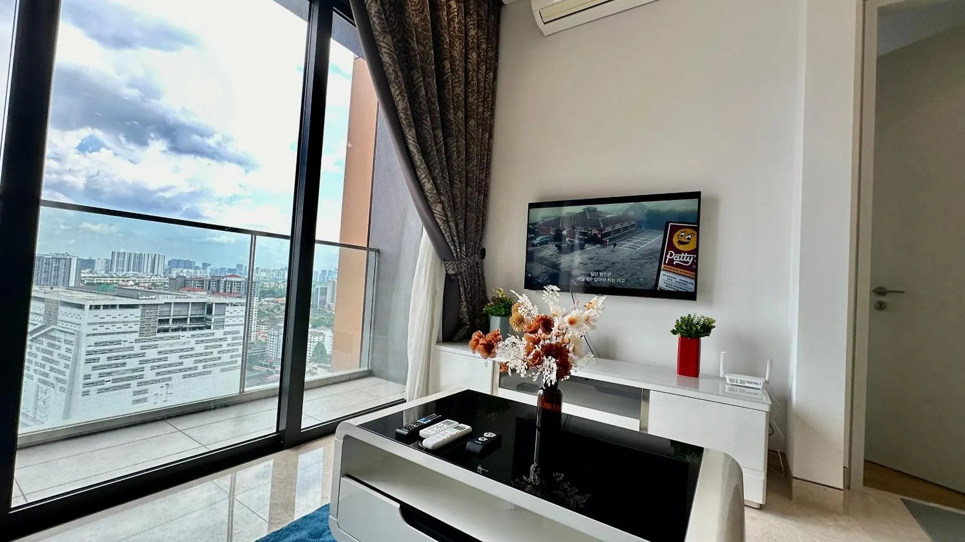 Lejlighed Smart Home Lucentia Resident Bbcc Lalaport Kuala Lumpur