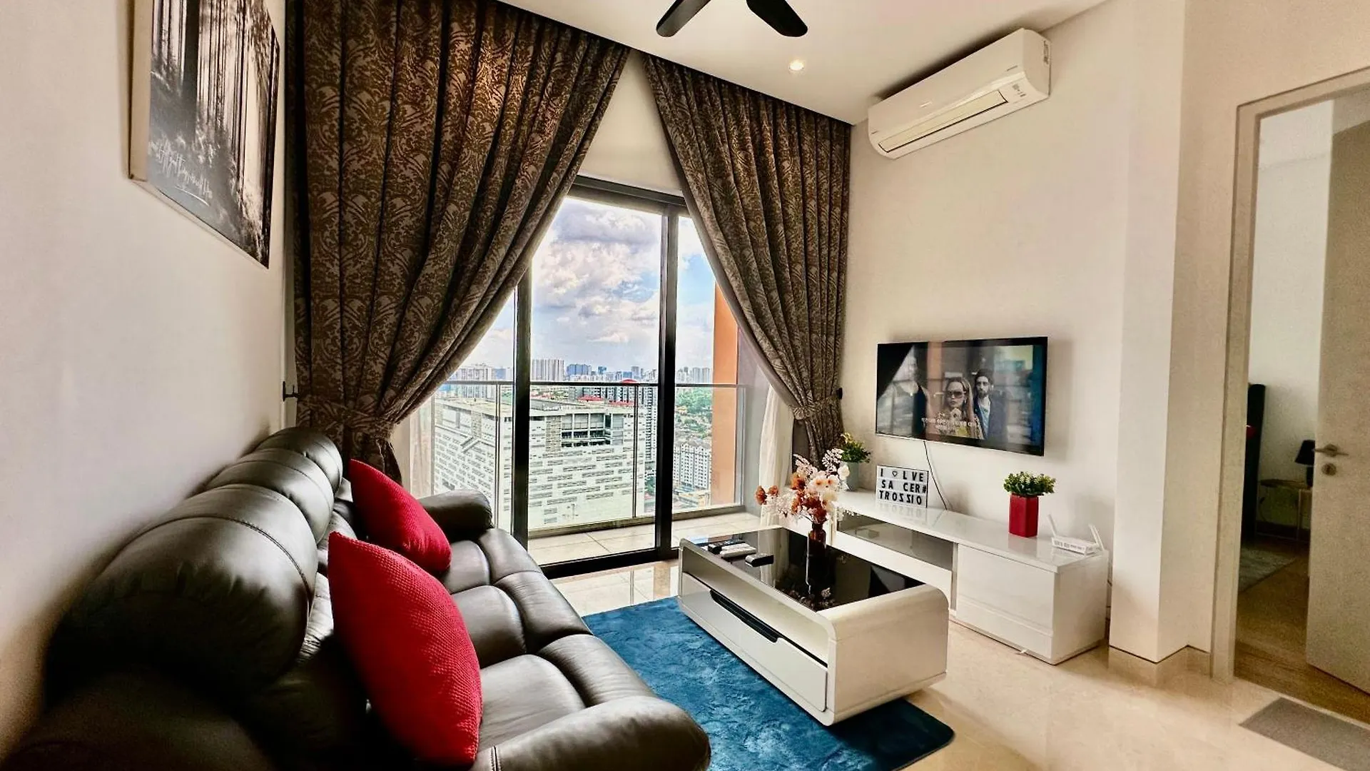 Smart Home Lucentia Resident Bbcc Lalaport 吉隆坡 0*,  马来西亚